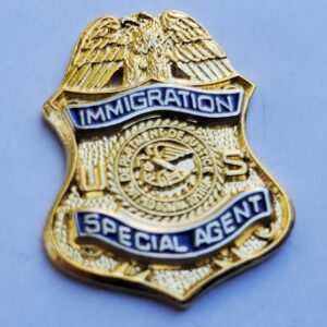 US Department of Justice Immigration Special Agent Badge Mini Pin Lapel Hat Tie Tack INS